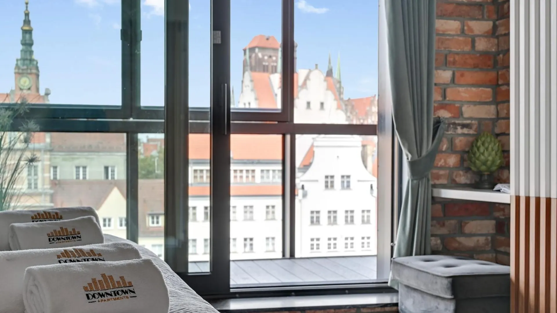 Deo Plaza Riverside & Radisson Spa By Downtown Apartments Gdańsk