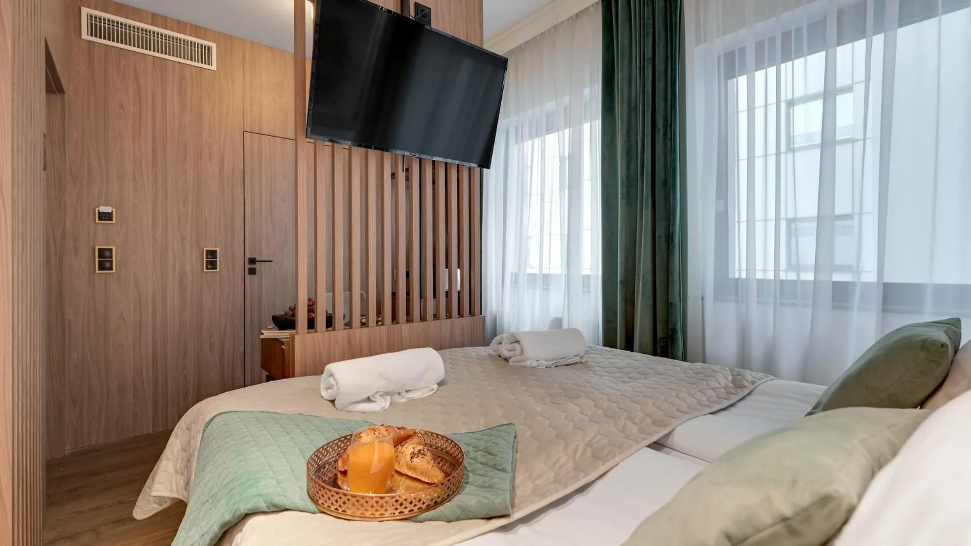 Deo Plaza Riverside & Radisson Spa By Downtown Apartments 그단스크