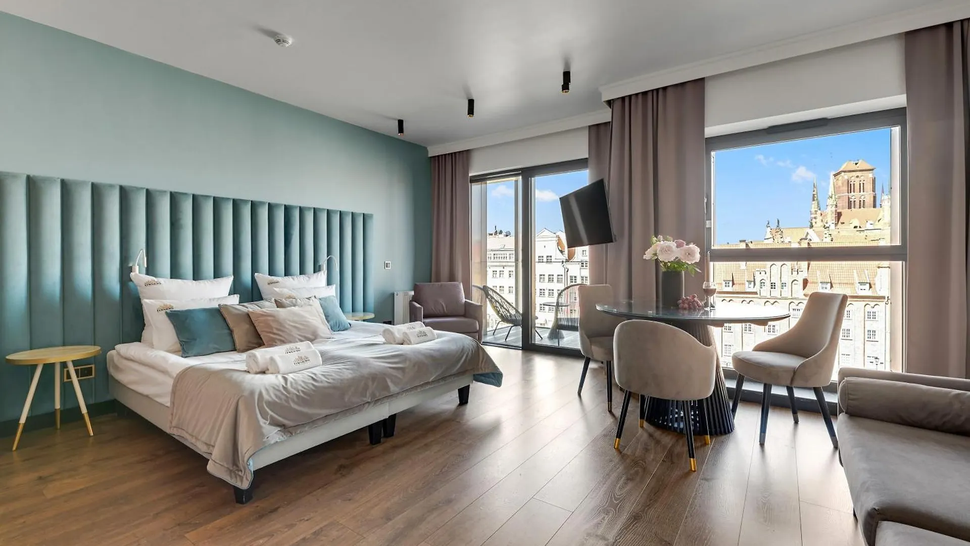 Deo Plaza Riverside & Radisson Spa By Downtown Apartments 그단스크