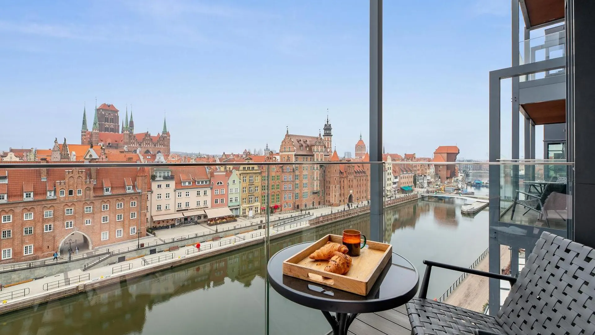 Deo Plaza Riverside & Radisson Spa By Downtown Apartments Gdańsk