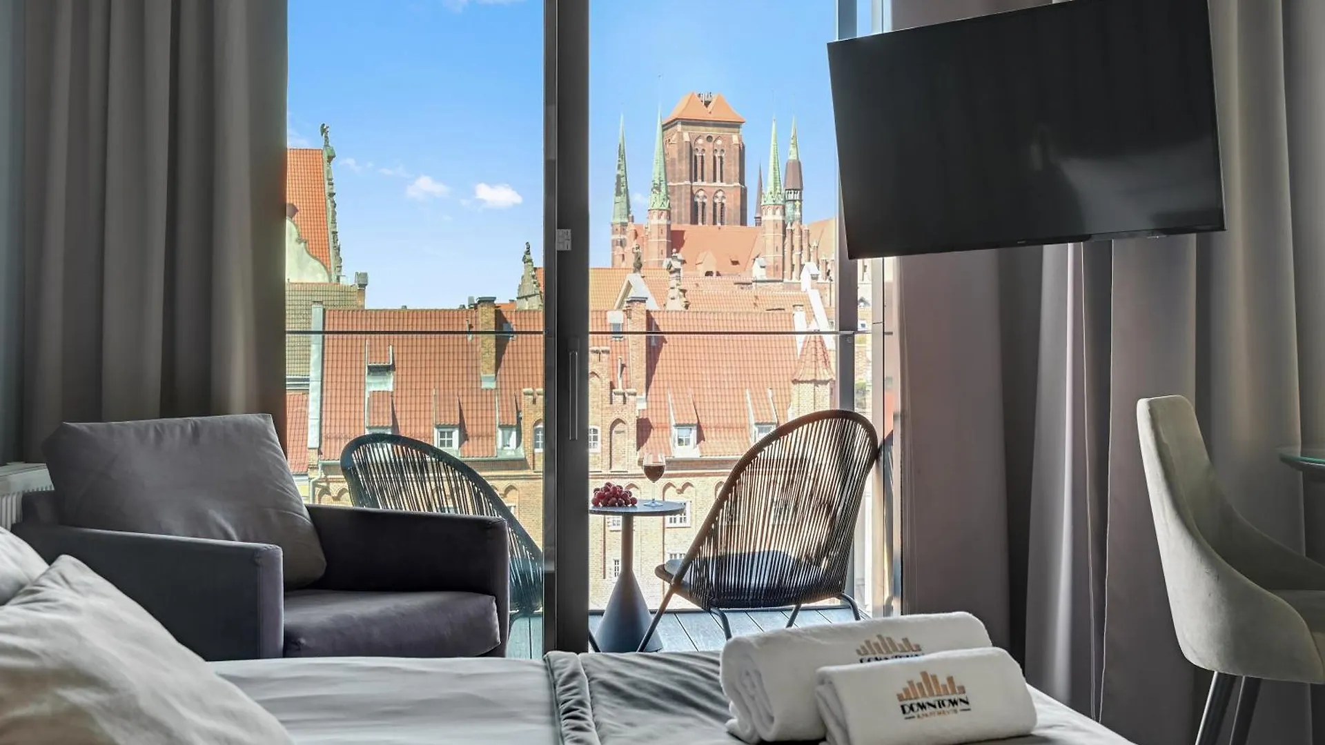 Deo Plaza Riverside & Radisson Spa By Downtown Apartments Gdańsk